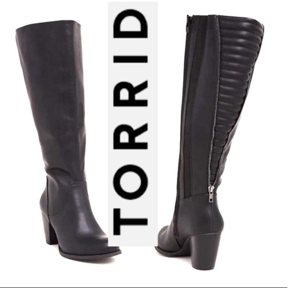 Torrid Boots Knee High Moto Style Zipper Back Black Wide Calf